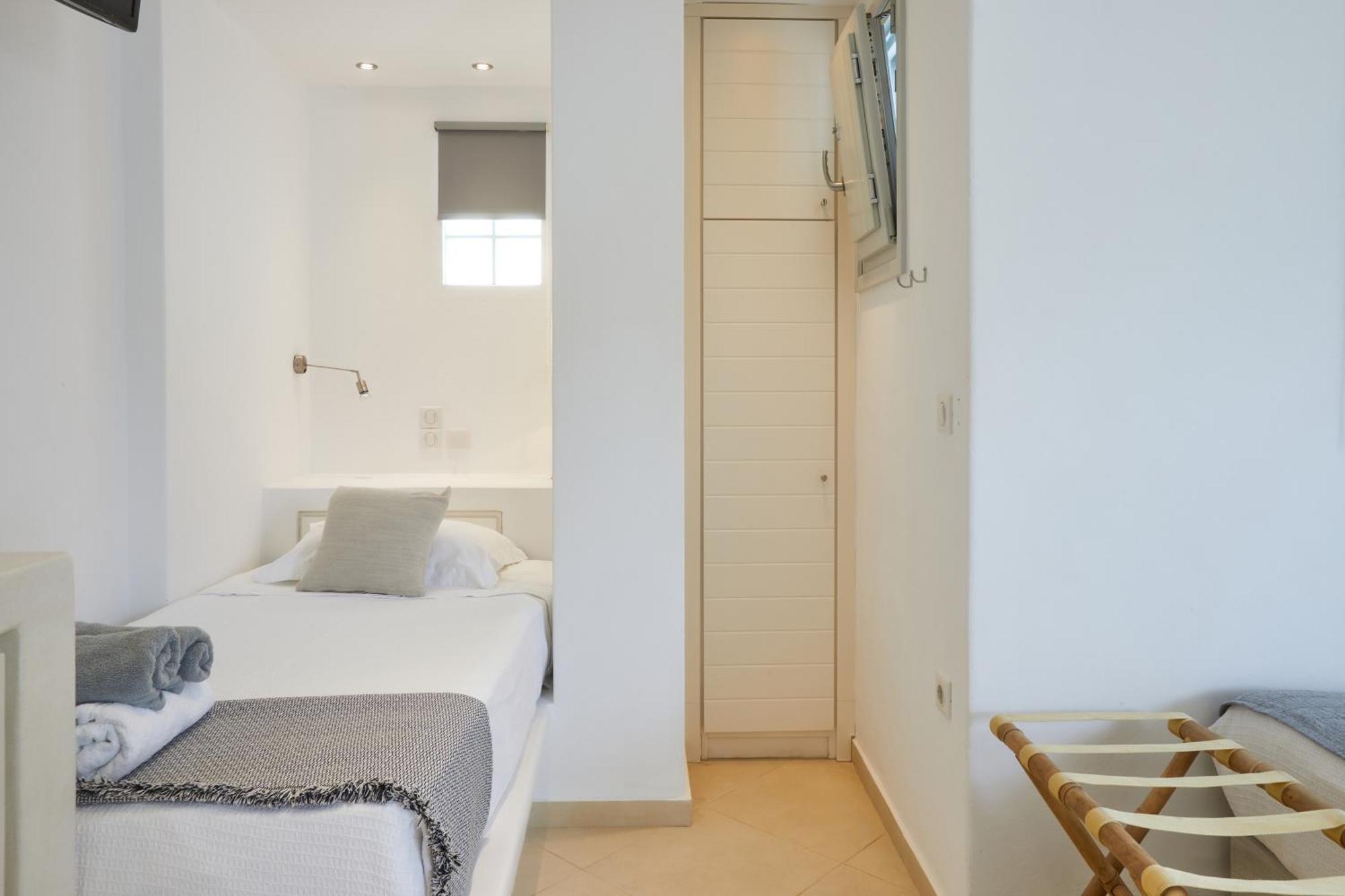 Romantica Suites Nausa Zewnętrze zdjęcie
