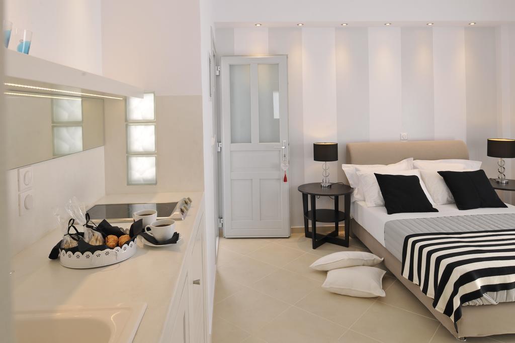 Romantica Suites Nausa Zewnętrze zdjęcie