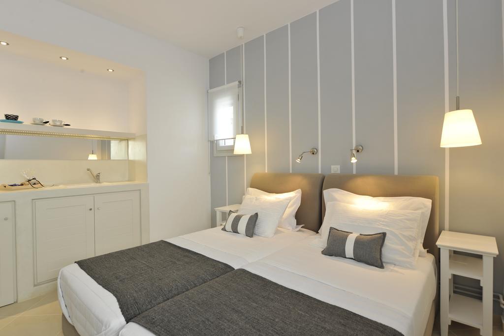 Romantica Suites Nausa Zewnętrze zdjęcie