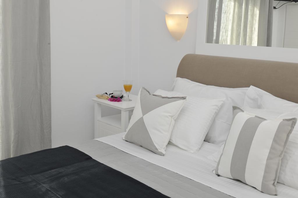 Romantica Suites Nausa Pokój zdjęcie